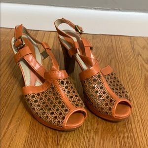 Naturalizer - Orange heel sandals